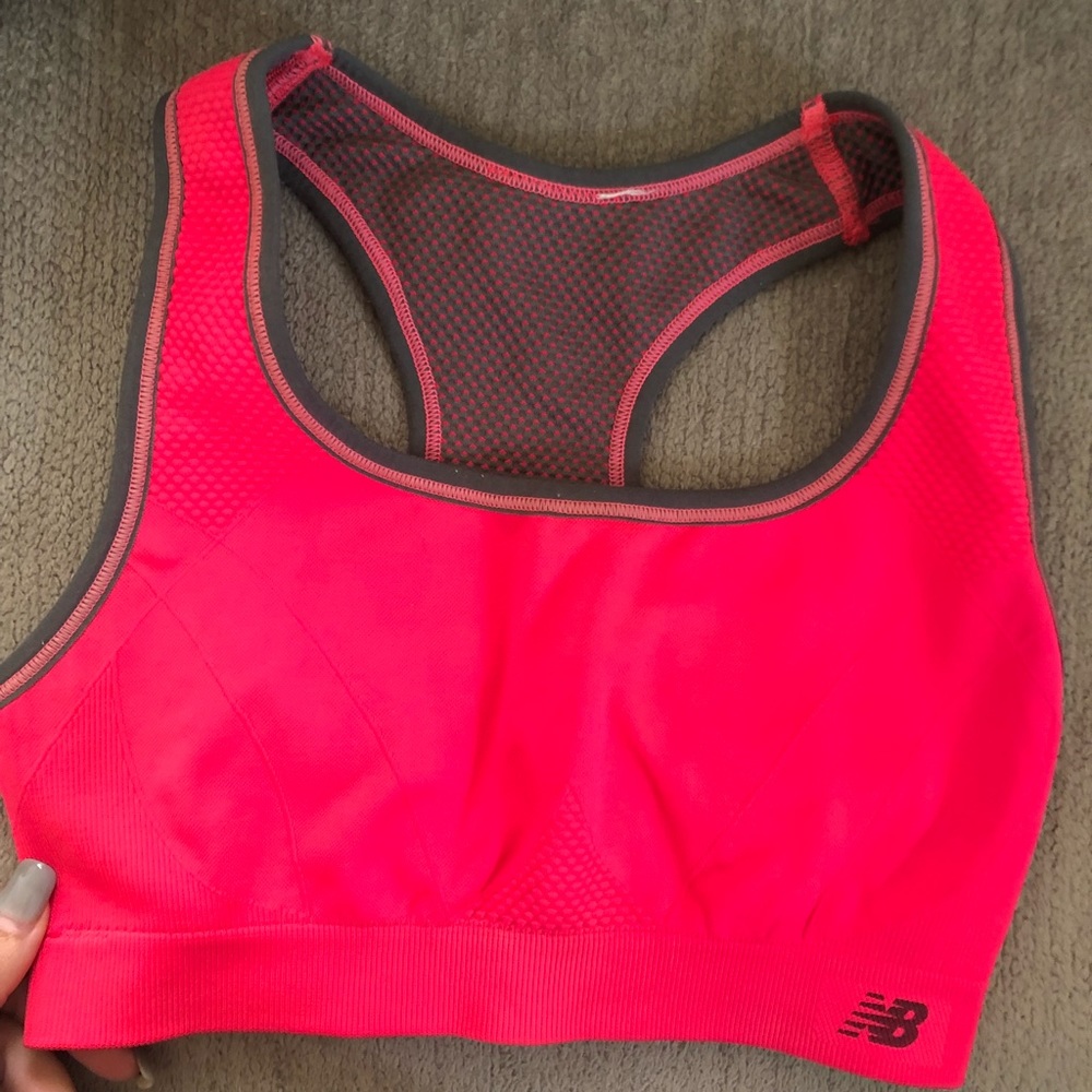 Reversible new balance pink/gray sports bra size s